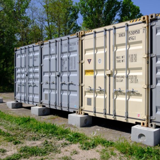  SISYPHE immobilier : Garage / Parking | PEYROLLES-EN-PROVENCE (13860) | 28 m2 | 260 &euro; 