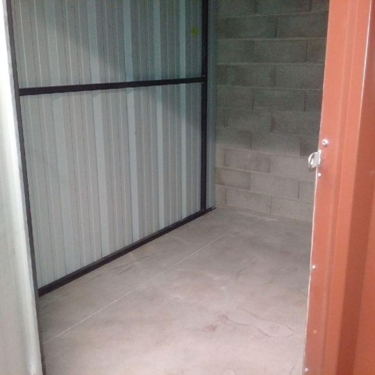  SISYPHE immobilier : Garage / Parking | PEYROLLES-EN-PROVENCE (13860) | 8 m2 | 160 € 