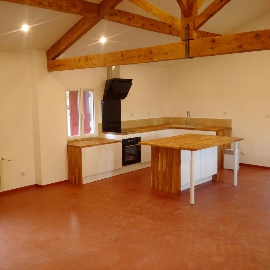  SISYPHE immobilier : Maison / Villa | VENELLES (13770) | 136 m2 | 1 963 &euro; 