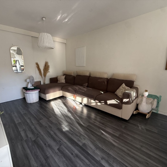 Annonces PAYS D AIX : Appartement | MARSEILLE (13014) | 82.00m2 | 106 000 € 