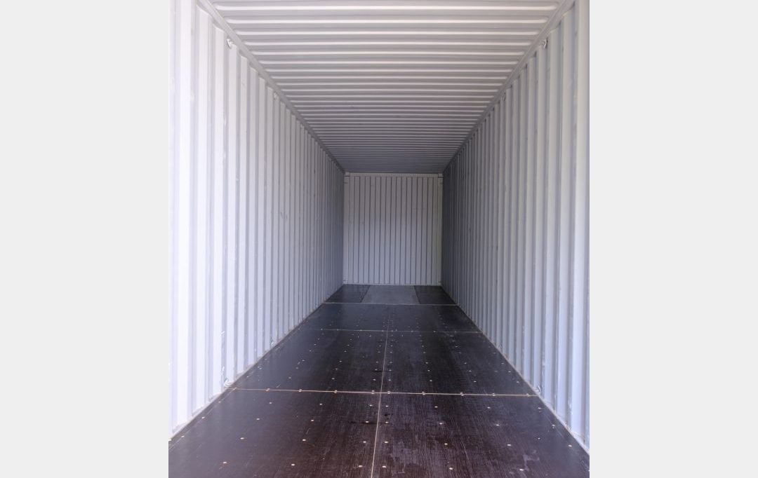 SISYPHE immobilier : Garage / Parking | PEYROLLES-EN-PROVENCE (13860) | 28 m2 | 260 &euro; 