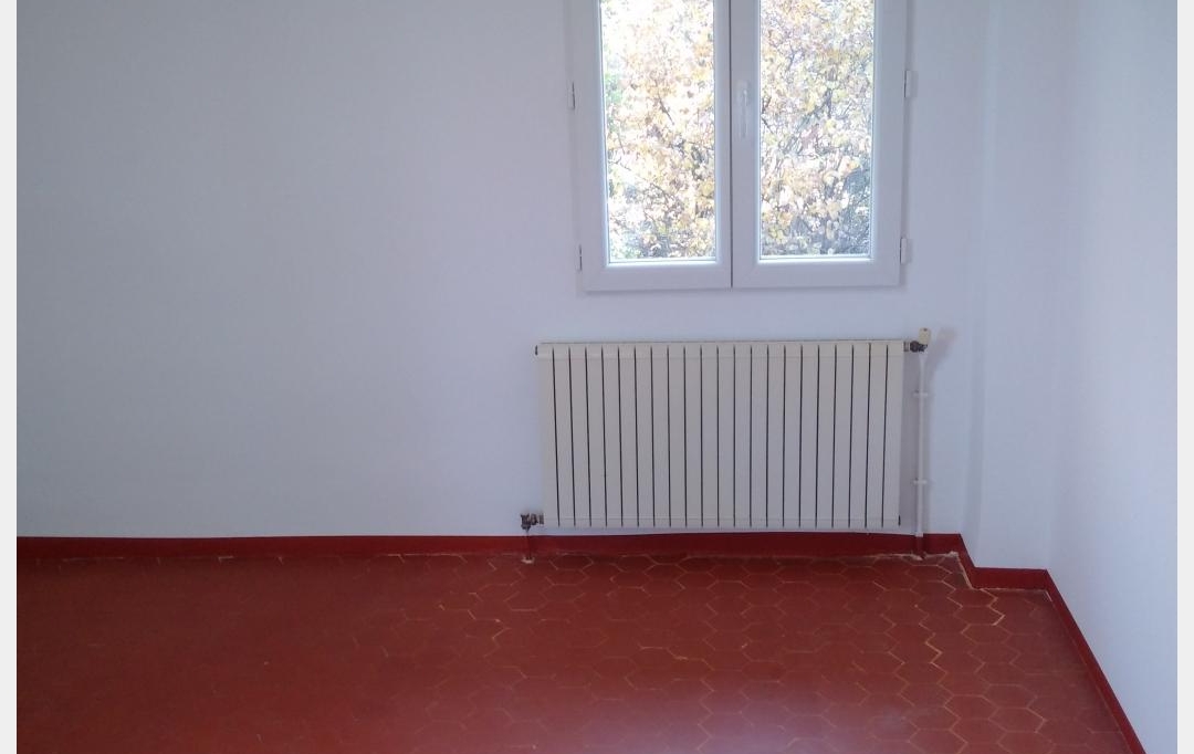 SISYPHE immobilier : Maison / Villa | VENELLES (13770) | 136 m2 | 1 963 &euro; 