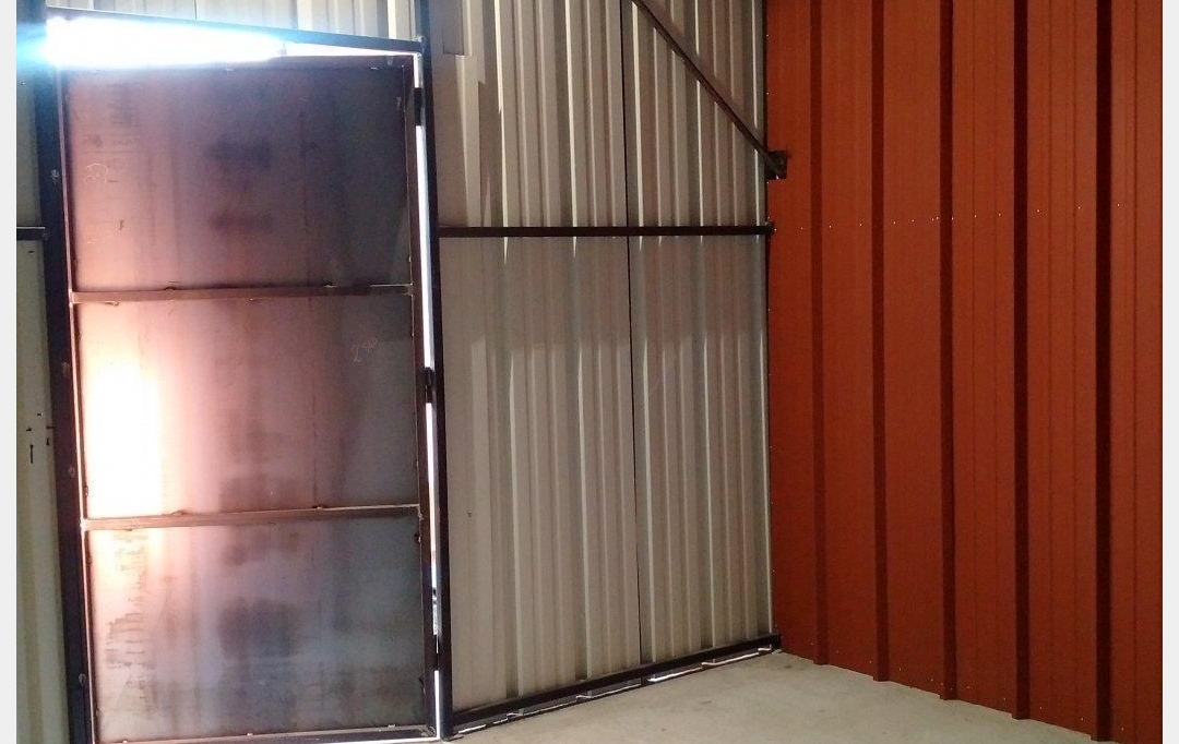 SISYPHE immobilier : Garage / Parking | MEYRARGUES (13650) | 24 m2 | 380 € 