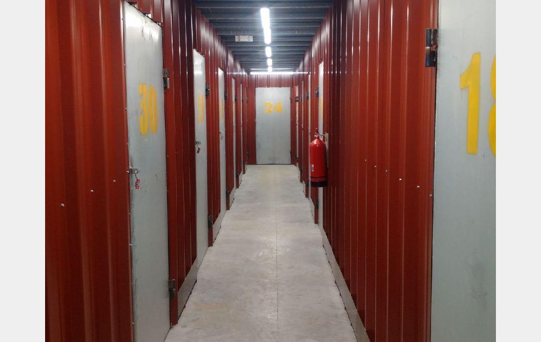 SISYPHE immobilier : Garage / Parking | LES PENNES-MIRABEAU (13170) | 5 m2 | 90 € 