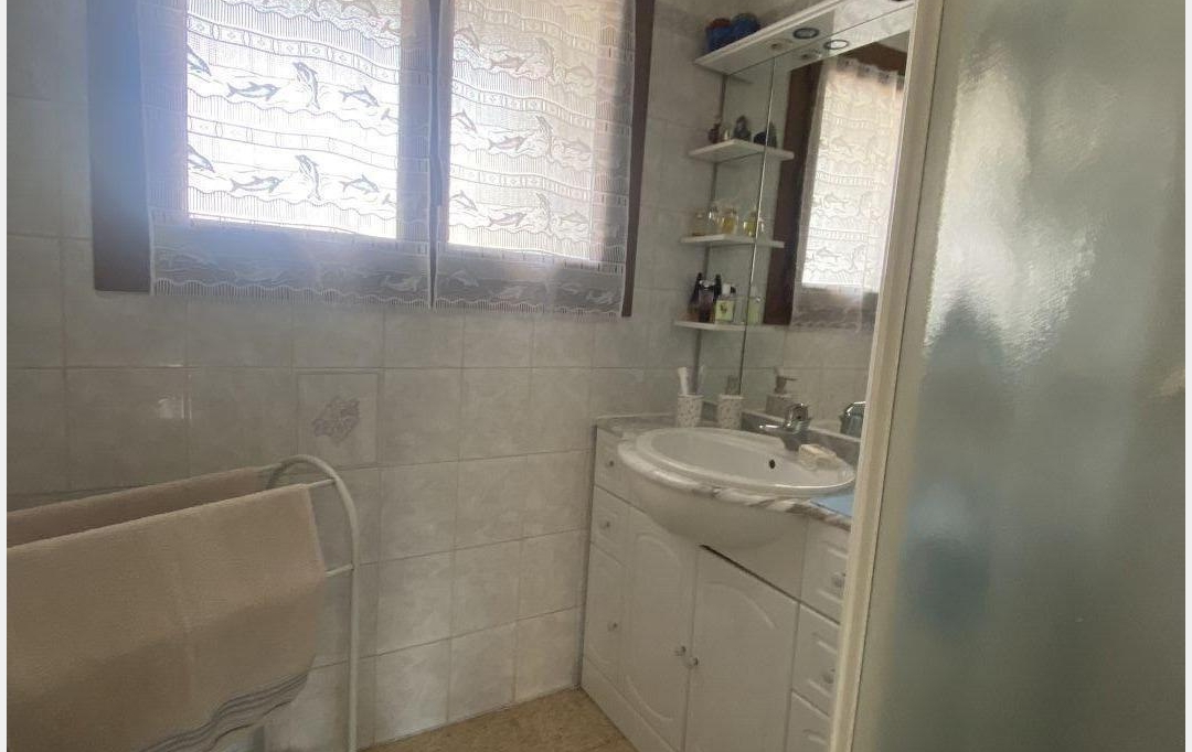 Annonces PAYS D AIX : Appartement | MARSEILLE (13014) | 59 m2 | 87 000 &euro; 
