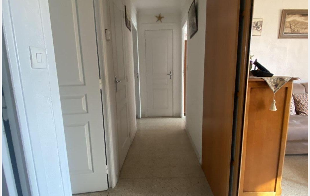 Annonces PAYS D AIX : Appartement | MARSEILLE (13014) | 59 m2 | 87 000 &euro; 