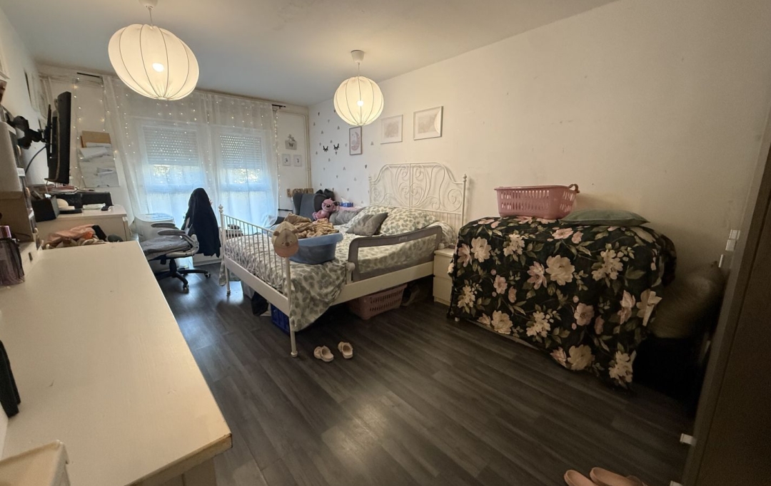Annonces PAYS D AIX : Appartement | MARSEILLE (13014) | 82 m2 | 106 000 &euro; 