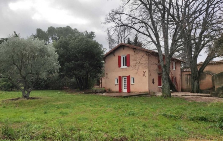 Maison   VENELLES  136 m2 1 963 € 