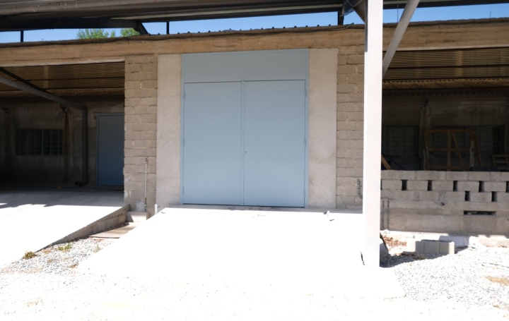  SISYPHE immobilier Garage / Parking | MEYRARGUES (13650) | 95 m2 | 690 € 